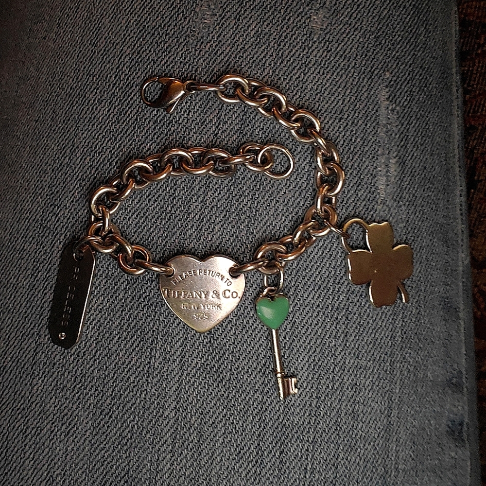 7 3/4 inch Tiffany & Co. Heart Tag Bracelet
